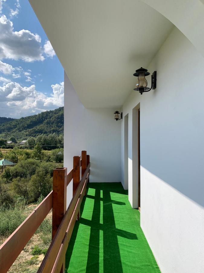 Poeme Hotel Sighetu Marmaţiei Exterior foto
